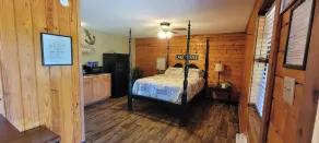 #5 Lake Time-Uncertain Lodge and Inn - Image 4