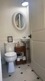 Weekend \"Wee\"treat - Floyd County Tiny House - Image 3