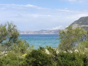 Villa à 900 m de la plage de Lozari - Image 4