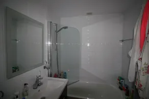 De lujo, planta baja, apartamento de 3 habitaciones, impresionantes vistas - Image 3