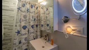 Monthly rentals welcome at a discounted rate. - Image 4