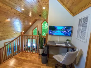 Private Cabin Getaway w/ Fireplace, View & Games 🏔️⛳️ - Image 2