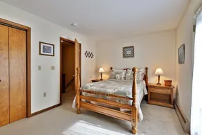 Glazebrook Townhouse Unit J5 - Image 5