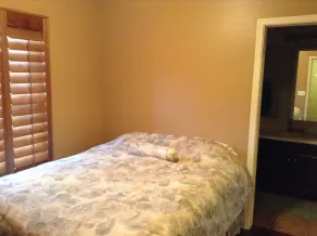 Beautiful centrally located townhome in The Gardens, Gilbert - Image 3