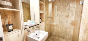 Modern Resort Style Apartment in Exclusive 'Marina One'.  Views, Pools & Parking - Image 4
