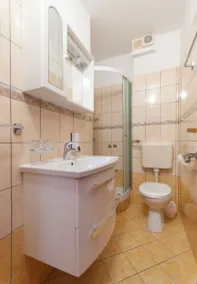 Apartments Blazenka - Image 4