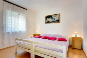590 meters to the beach with sea views - Image 5
