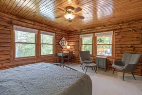 Shimmering River Retreat - Image 4