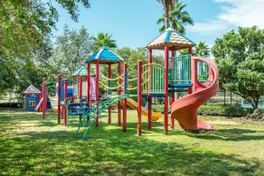 Palms of Destin, Gulf and pool views, Great amenities - Image 4