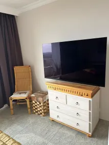 Modern luxury apartment, 5 minutes' walk from the beach - Image 2