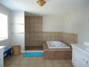 Beautiful 8 bedroom, 4 full and 3 half baths with private inground pool - Image 4