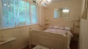 'Monktonmead Lodge' in secluded setting, with private indoor pool. - Image 3