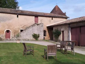 Near Niort: 16th Century Renaissance Castle (classified Ismh) - Image 5