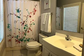 Great vacation get away. Private 2-Story, 2-Bedroom Villa, Cottage #3B - Image 5