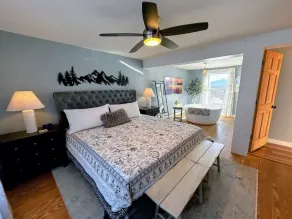 64J Stunning sunsets, just 20 mins to Bretton Woods. Hot Tub, Foosball, AC, dog friendly! - Image 5