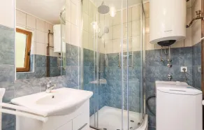 2 Bedroom Nice Apartment In Otocac - Image 3