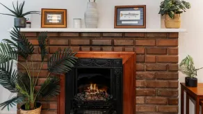 Pine Lodge - Image 2