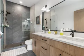 Luxe 4BR House by Canadian Rockies Vacation Rentals - Image 4
