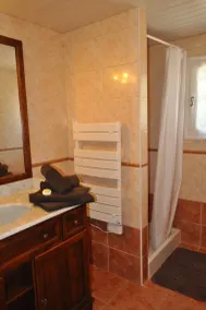 Bella villa indipendente con piscina privata e ampio giardino vicino a Vence - Image 4