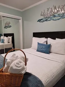 TAMPA BAY SPECTACULAR WATERFRONT VIEWS !!! - Image 3