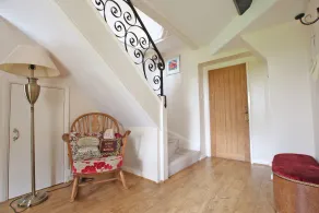 'The Mews' converted Manor mews situated in a central location with a rural feel - Image 3