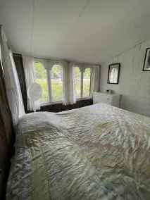 Friendly Inn Limit 5 3 Bedroom Cottage - Image 3