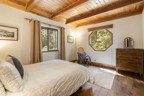 Près de Squaw et Northstar, récemment rénové avec accès à la piscine et à la plage privée - Image 4