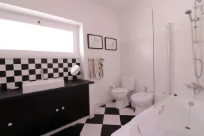 Excellent and Cosy Apartment at Cascais Historical Centre - Image 3