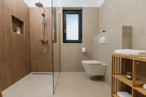 Photinia in Labin With 3 Bedrooms and 1 Bathrooms - Image 4