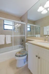 Familienfreundliche Ferienwohnung -Sanibel Serenity - Image 3