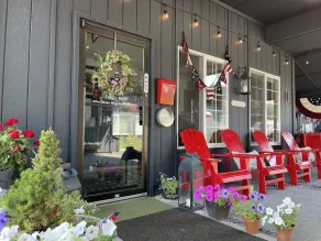 Chalet Inn - Image 4