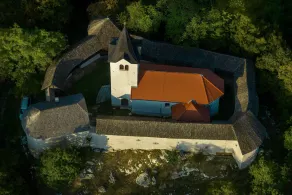 Tiny-mini Bertl With Hot Tub - Image 5