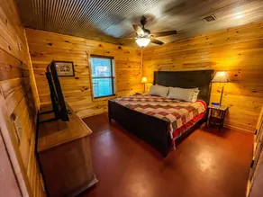 New Cabin just minutes from Sylamore Creek and close to town! - Image 5