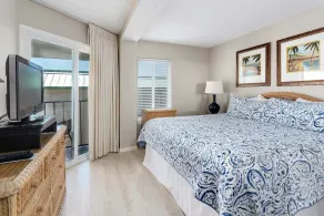 Perfect Beachfront Condo with Direct Ocean View - Image 5