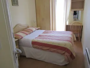 4-Star Holiday Home Seaside Location on Galway Bay Near City - Image 4