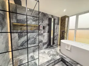 Santi House - Image 3