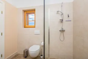 Underbart och lyxigt semesterhus  med privat pool i Kras, Island Krk, Croatia för 8 personer - Image 2