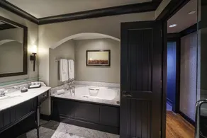 Ritz Carlton Bachelor Gulch, Beaver Creek - ski in out! - Image 3