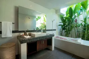 SEMINYAK, Great Value, 5 Bedroom villa - Image 3