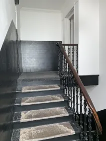 Modern Split Level Serviced Apartment - Image 4