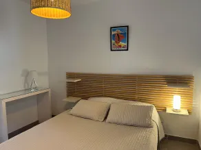 CALVI, T2, Vue mer, Wifi, plage et centre à 5 mn, Climatisé, 4personnes - Image 3