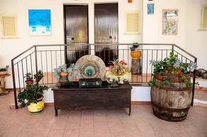 Hotel Incoronato - Image 2