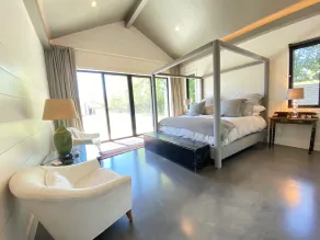 Modern Wine Country Home with Pool, Spa & Sauna - Image 5