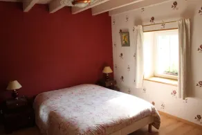 logi midt i naturen mellem skove og enge - Image 3
