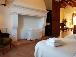 Cottage - Image 4