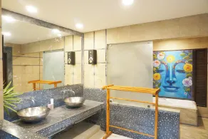 Emerald Sands Beach Villa - Image 3