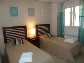 Fantastic ground front line apartment with garden and pool . - Image 3