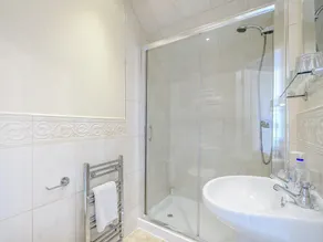 7 værelses bolig i Aberfoyle - Image 4