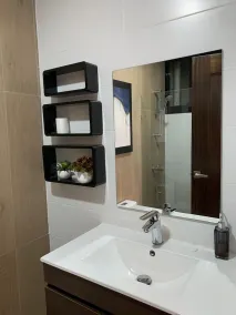 Beautiful view, 13th floor, modern, exclusive and comfortable apartment. - Image 4