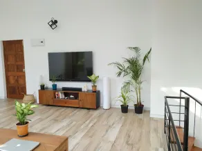 Modern 2BR Skylit Penthouse w/ Open Pvt Terrace. 7 mins walk to Vagator Beach - Image 3